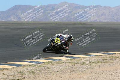 media/May-14-2022-SoCal Trackdays (Sat) [[7b6169074d]]/Bowl (1120am)/